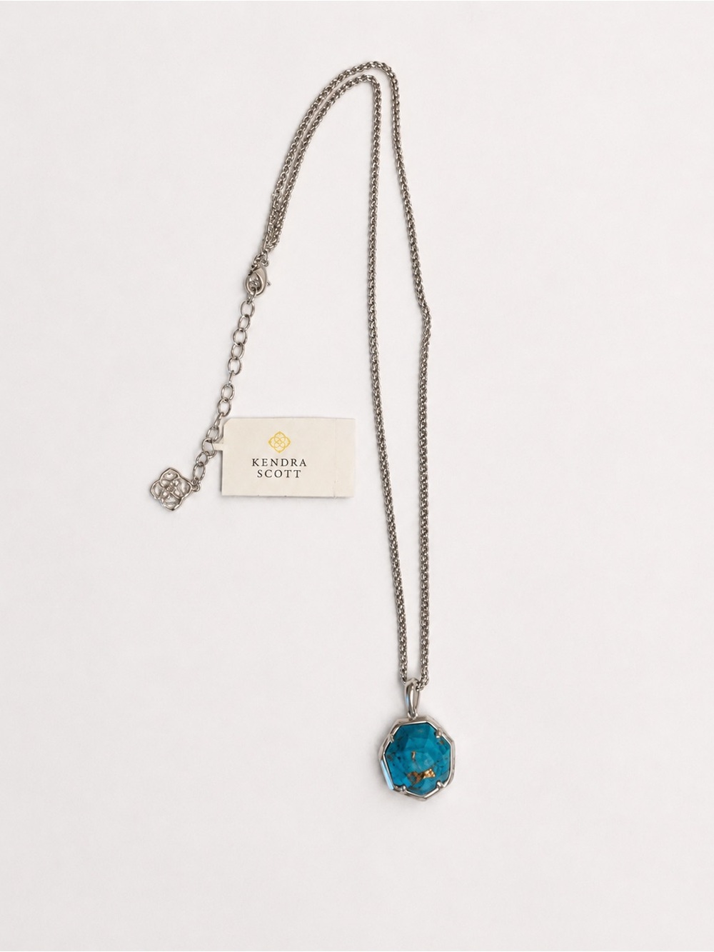 NWT Kendra Scott Turquoise
Faceted Pendant Necklace